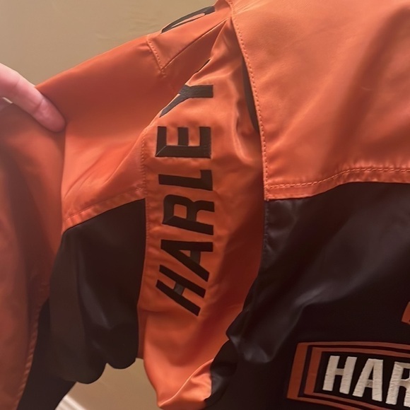 Woman’s Harley Davidson Jacket Size Small - Picture 5 of 16